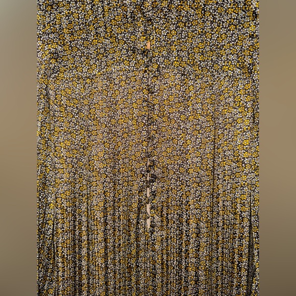 Zara Long Sleeve Dress - Picture 11 of 11